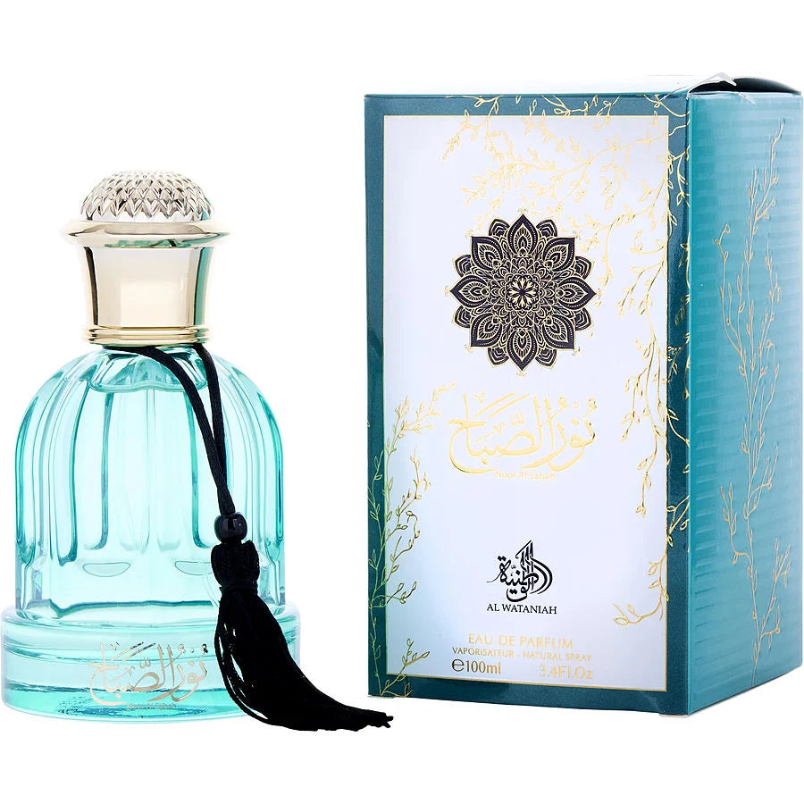 Noor Al Sabah Al Wataniah 3.4 oz EDP, un perfume femenino frutal y fresco con notas vibrantes de frutas y flores, ideal para mujeres que buscan una fragancia ligera, refrescante y femenina para el día a día.